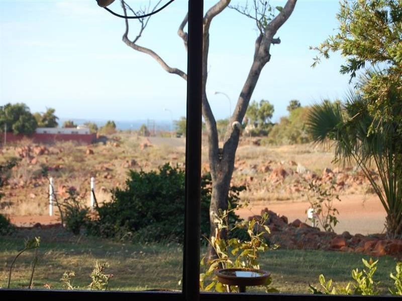 226B Fremantle Crescent, Dampier WA 6713