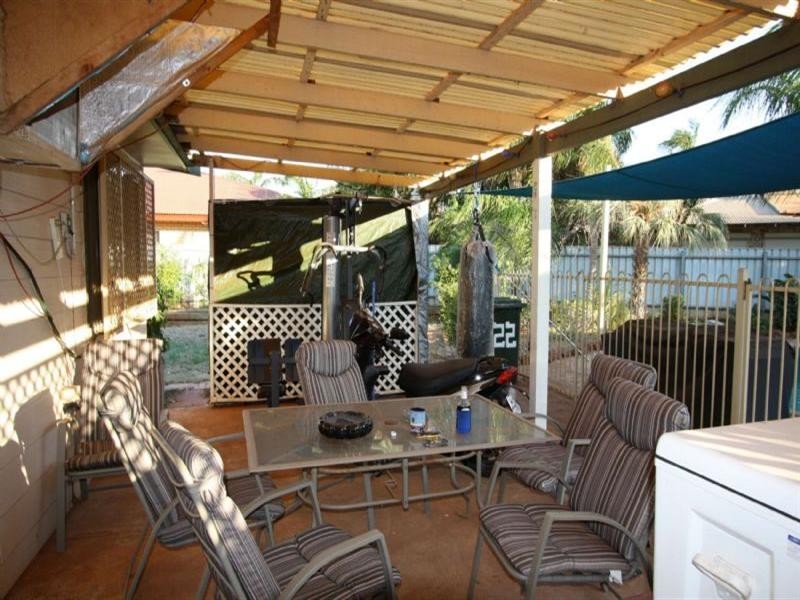 22 McCamey Loop, Karratha WA 6714