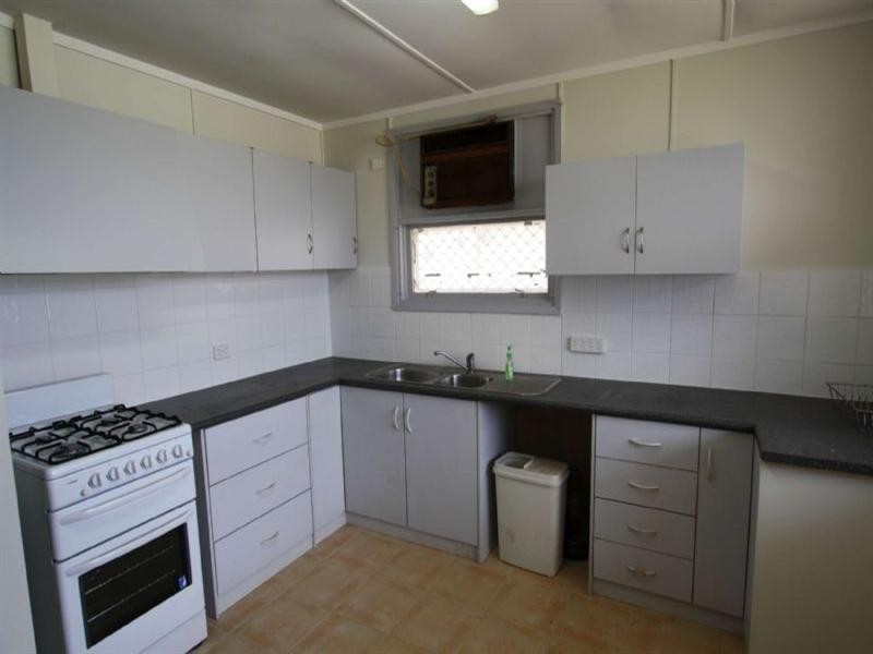 14 Weerianna Street, Roebourne WA 6718