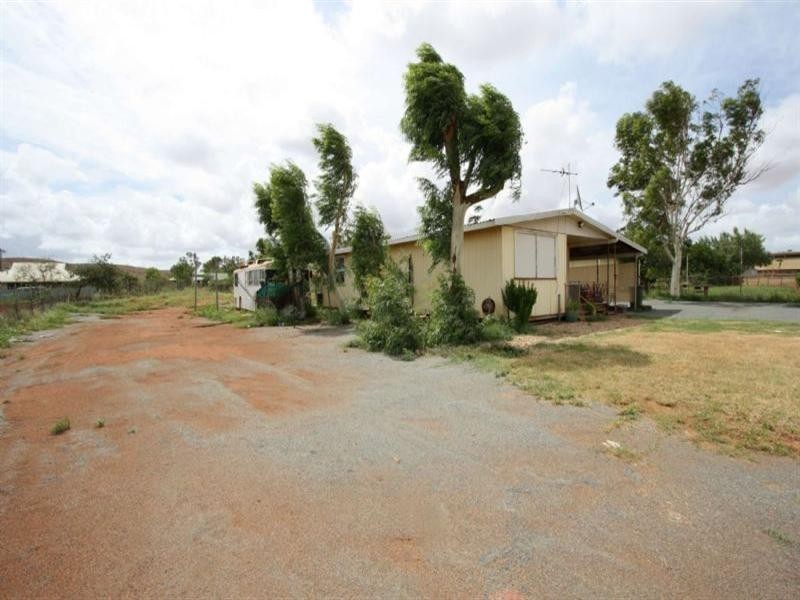 14 Weerianna Street, Roebourne WA 6718