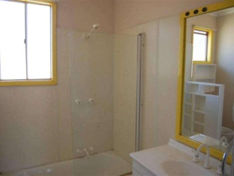 20 Herbert Way, Wickham WA 6720