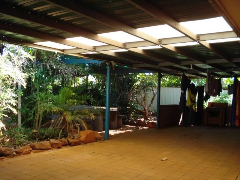 253 Yule Crescent, Dampier WA 6713