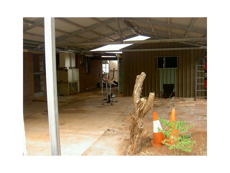 11 Mccourt Way, Wickham WA 6720