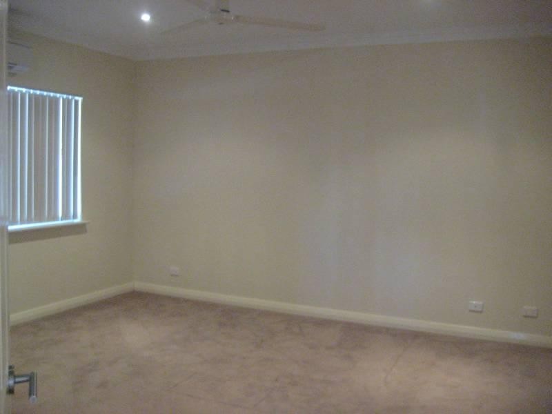 8 Bowerbird Drive, Karratha WA 6714