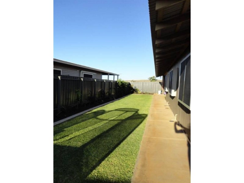 49 MARNIYARRA Loop, Karratha WA 6714
