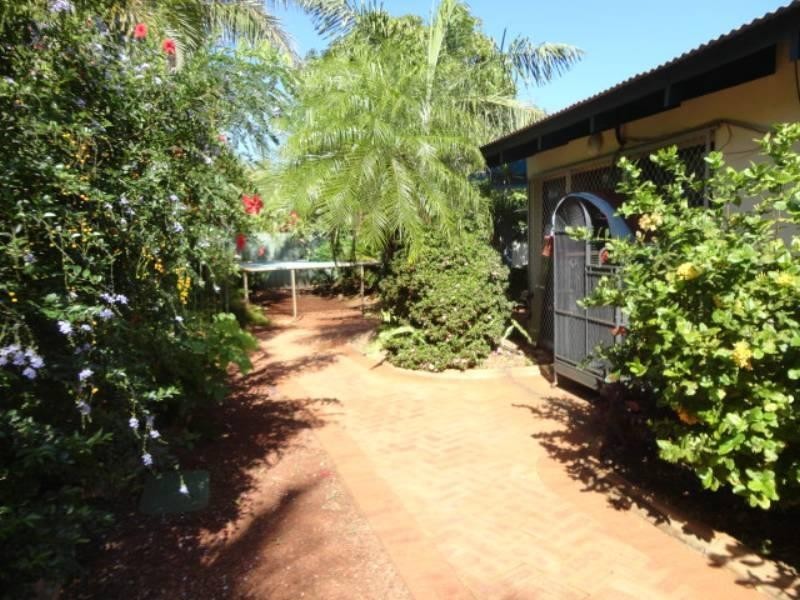 278 Stuart Crescent, Dampier WA 6713