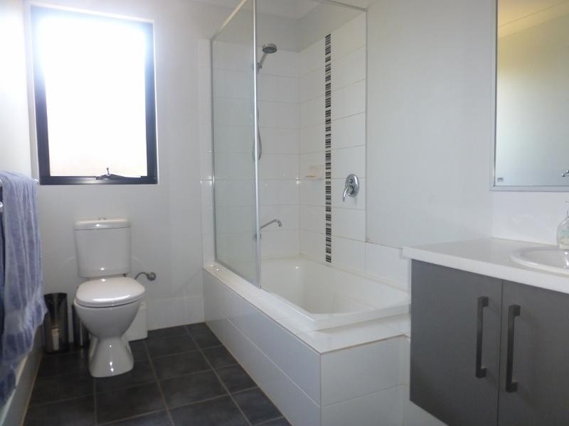 11 Wagari Drive, Baynton WA 6714