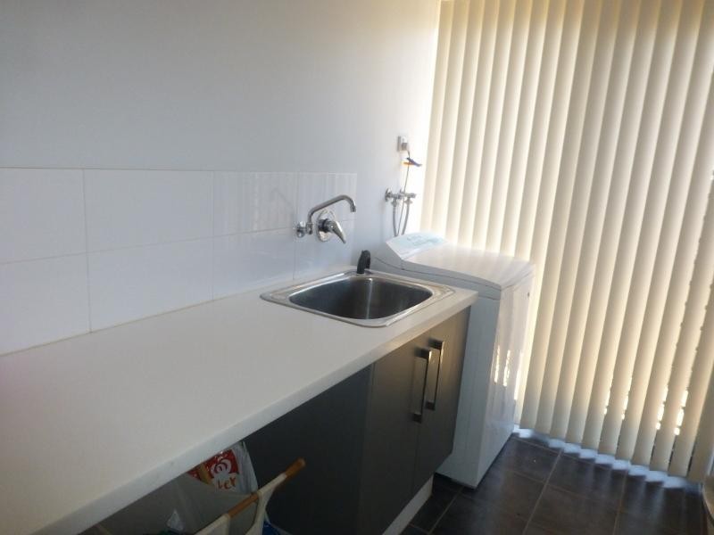 11 Wagari Drive, Baynton WA 6714