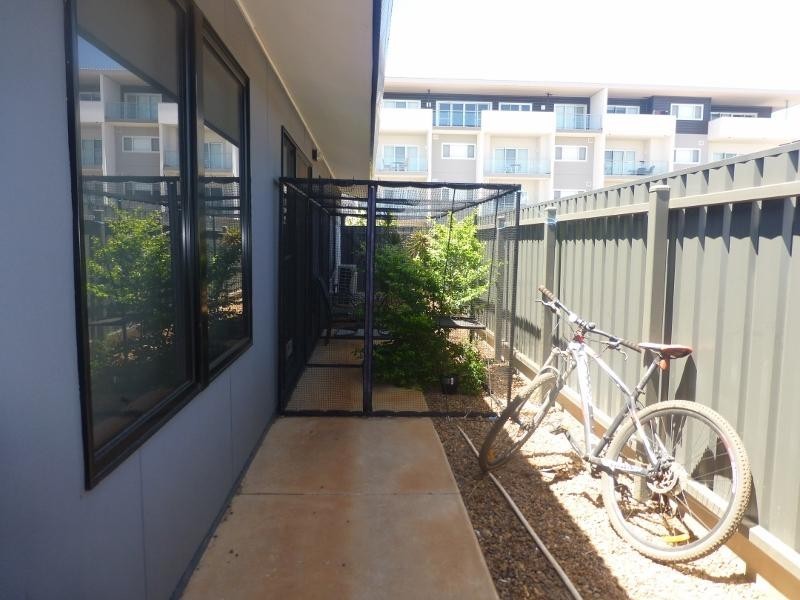 11 Wagari Drive, Baynton WA 6714