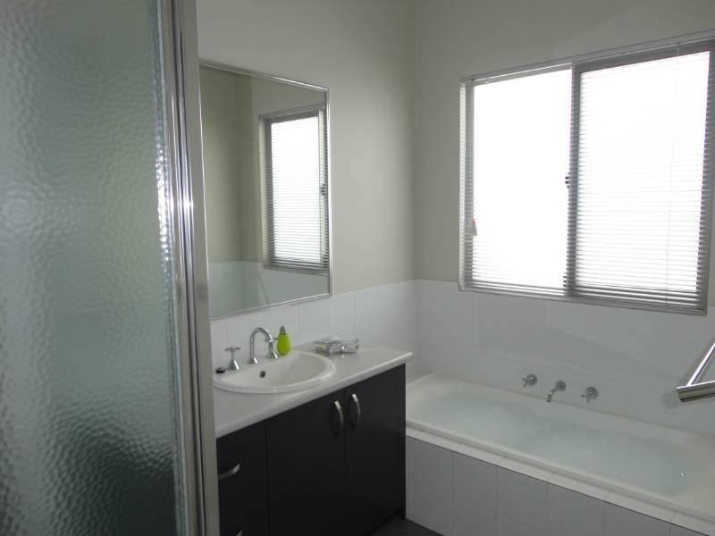 3 Emu Link, Baynton WA 6714