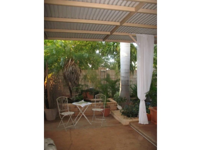 4 Haddon Way, Nickol WA 6714