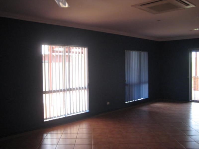 5 Koolinda Parade, Baynton WA 6714