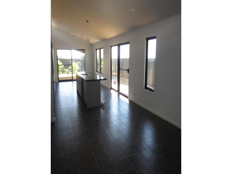 29 Bajamalu Drive, Baynton WA 6714