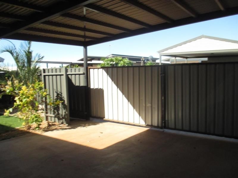 31 Tharnda Road, Baynton WA 6714