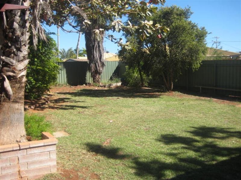 15 Monaghan Way, Nickol WA 6714