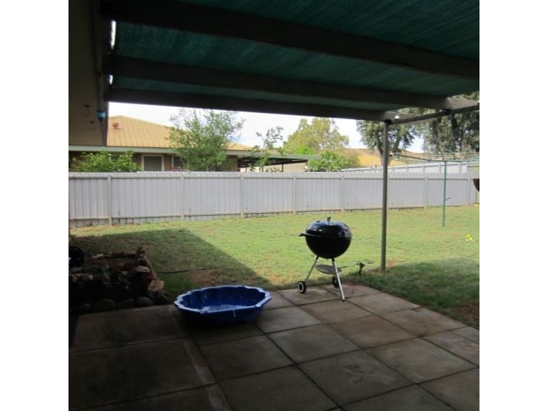 37 Strickland Drive, Millars Well WA 6714