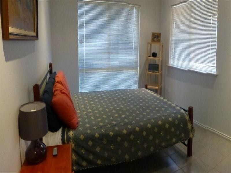 10 Schooner Street, Baynton WA 6714