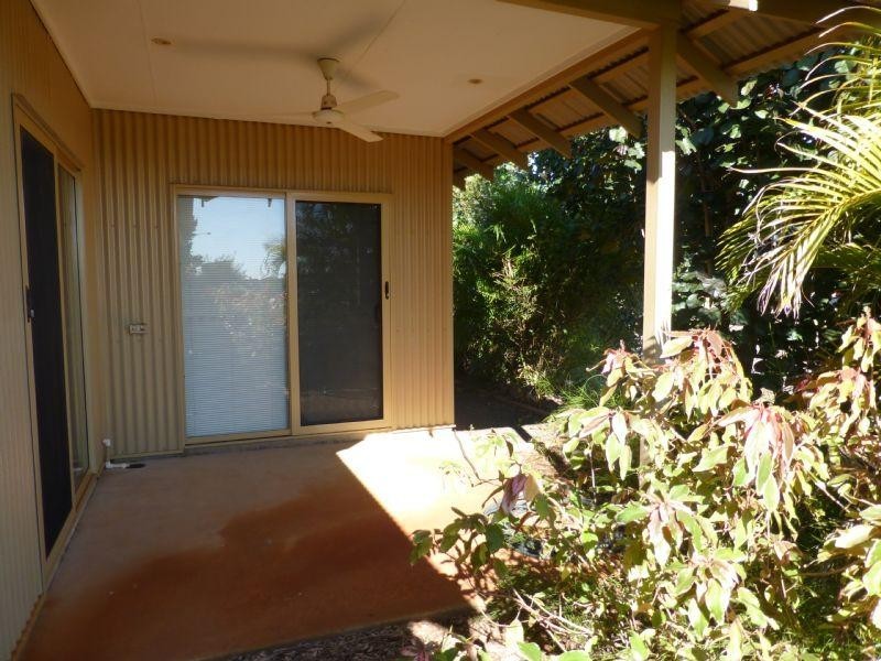 10 Schooner Street, Baynton WA 6714