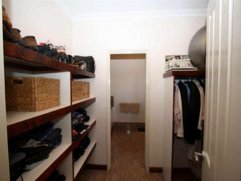 5 Brolga Meander, Nickol WA 6714