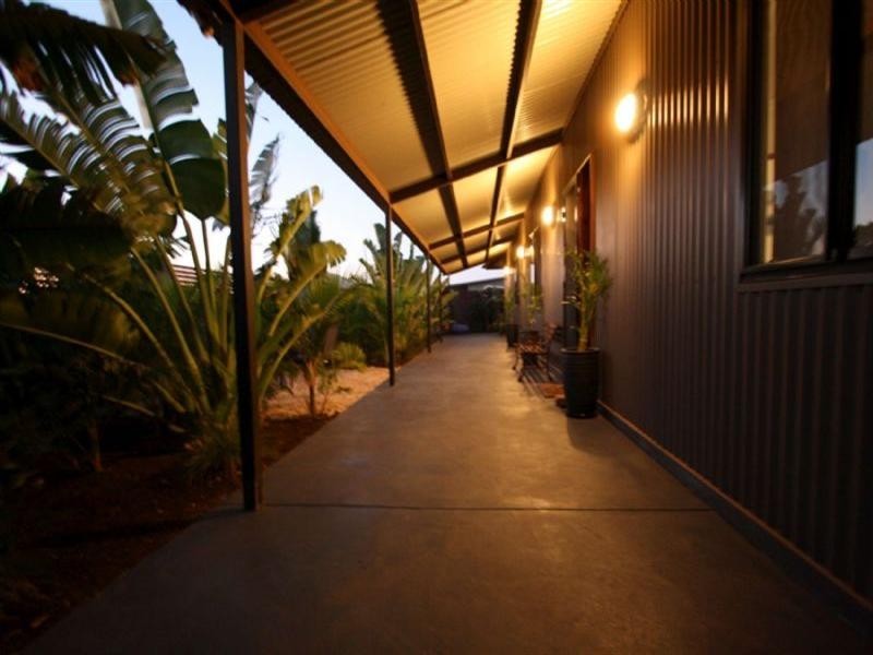 5 Brolga Meander, Nickol WA 6714
