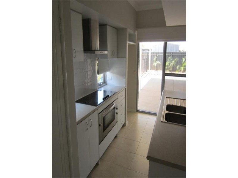 13 Ganbarr Street, Baynton WA 6714