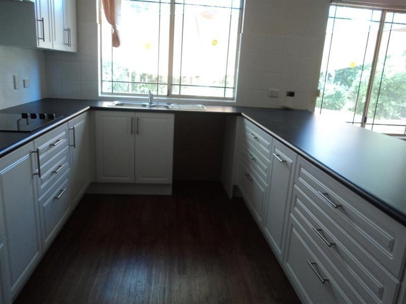 16 Monaghan, Nickol WA 6714