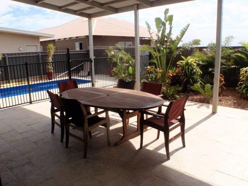 9 Bardurra Street, Baynton WA 6714