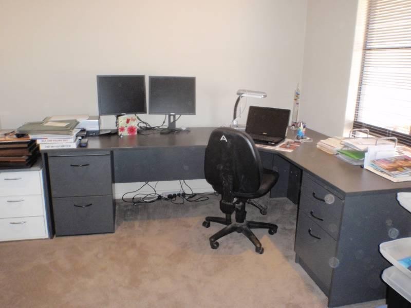 9 Bardurra Street, Baynton WA 6714