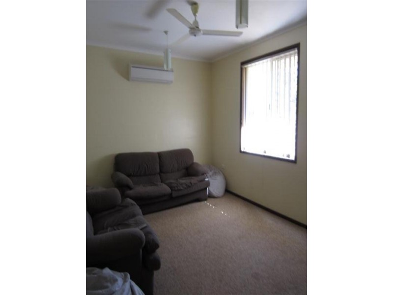 3 Veall Close, Millars Well WA 6714