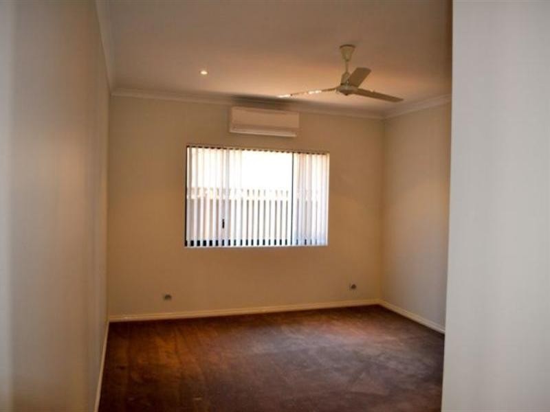 33 Mujira Ramble, Baynton WA 6714