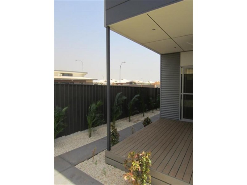 34 Marrimarri Parade, Baynton WA 6714