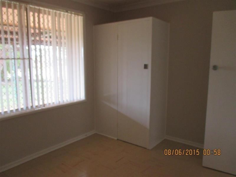 2 Hannan Crescent, Dampier WA 6713