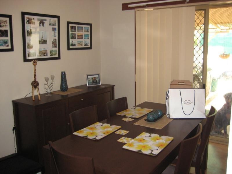 6 Watts Place, Baynton WA 6714