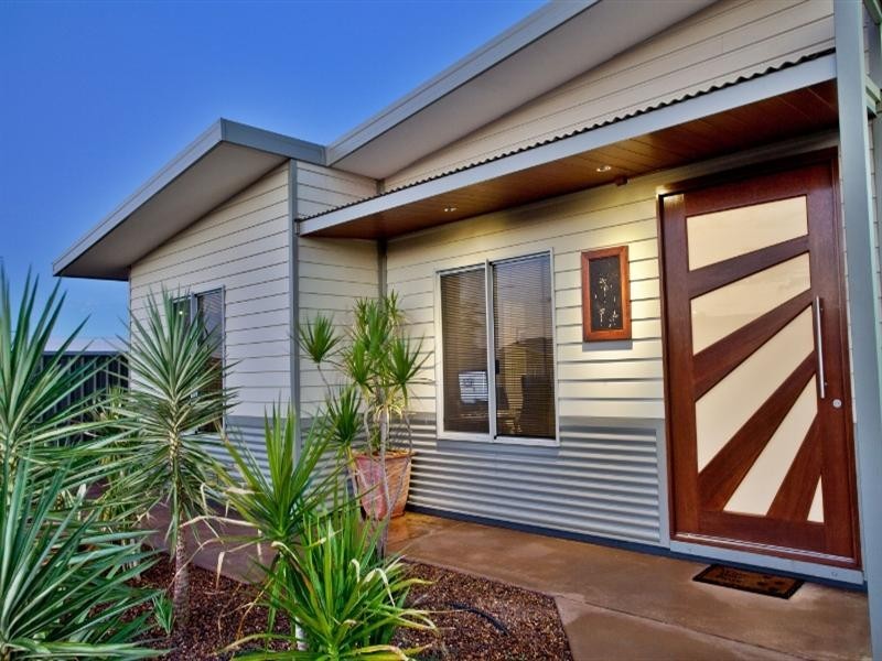 81 Mujira Ramble, Baynton WA 6714