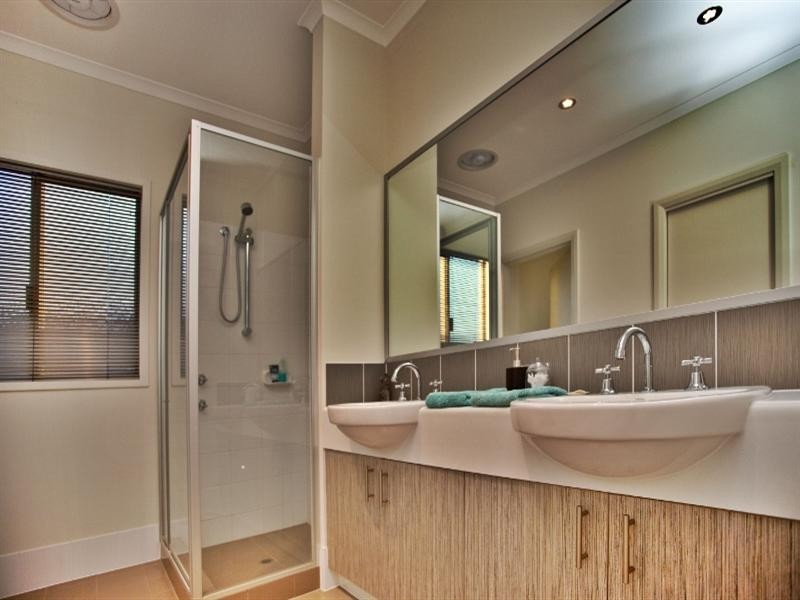 81 Mujira Ramble, Baynton WA 6714