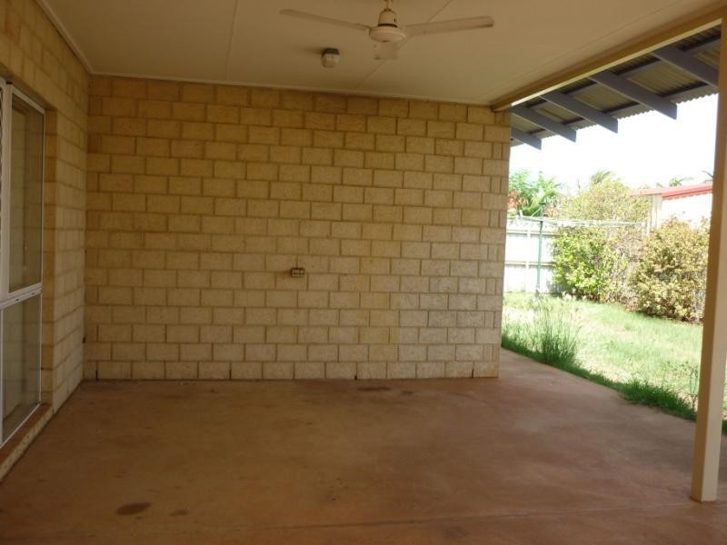 26 Buchanan Circuit, Baynton WA 6714