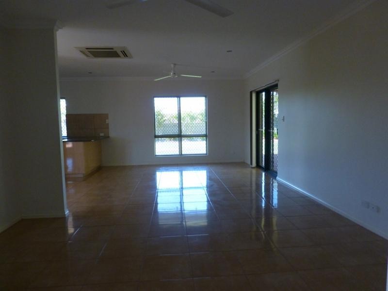 20 Walkington Circle, Millars Well WA 6714