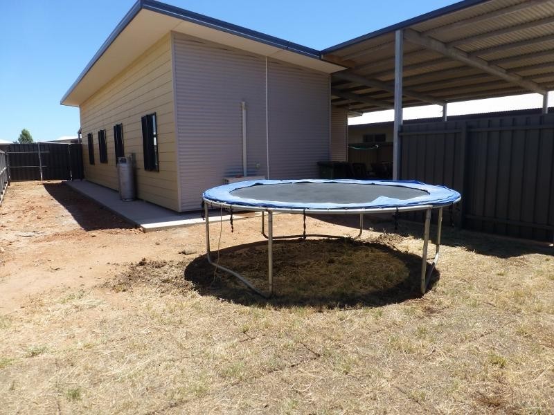 86 Marniyarra Loop, Baynton WA 6714