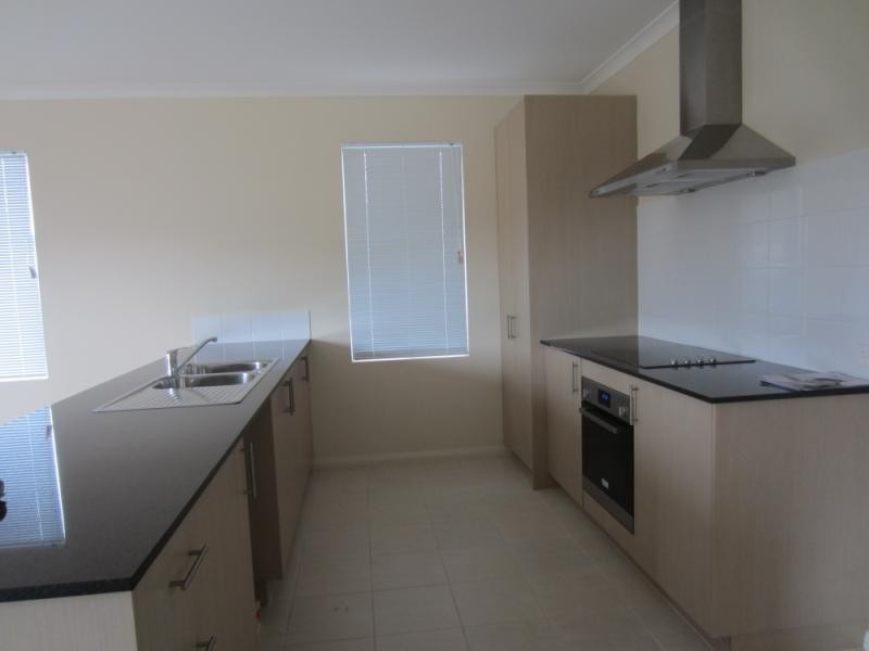 1 Wagari Drive, Baynton WA 6714