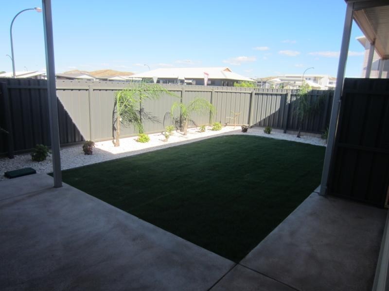 1 Wagari Drive, Baynton WA 6714