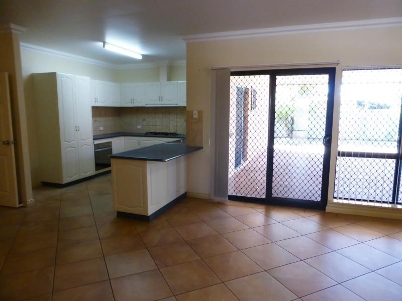 8 Thistle Loop, Nickol WA 6714