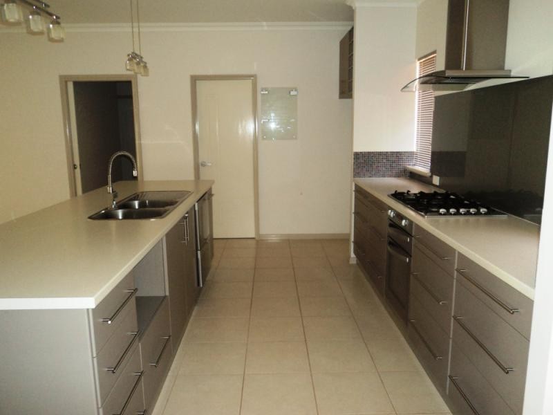 19 Smokebush Street, Nickol WA 6714