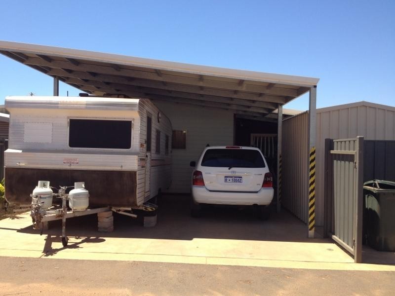 31 Bajamalu Drive, Baynton WA 6714