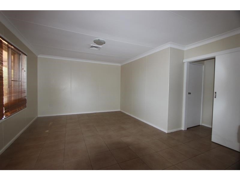 22 (226A) Fremantle Crescent, Dampier WA 6713