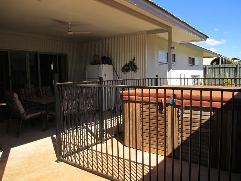 127 Bajamalu Drive, Baynton WA 6714