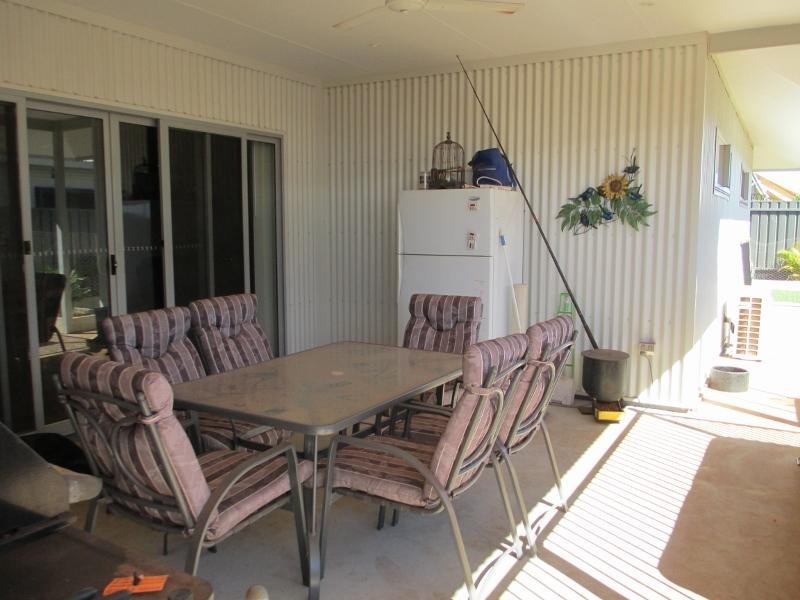 127 Bajamalu Drive, Baynton WA 6714