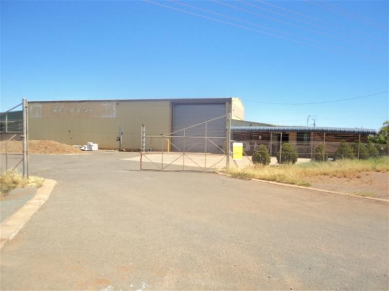 100 Mooligunn Road, Karratha Industrial Estate WA 6714