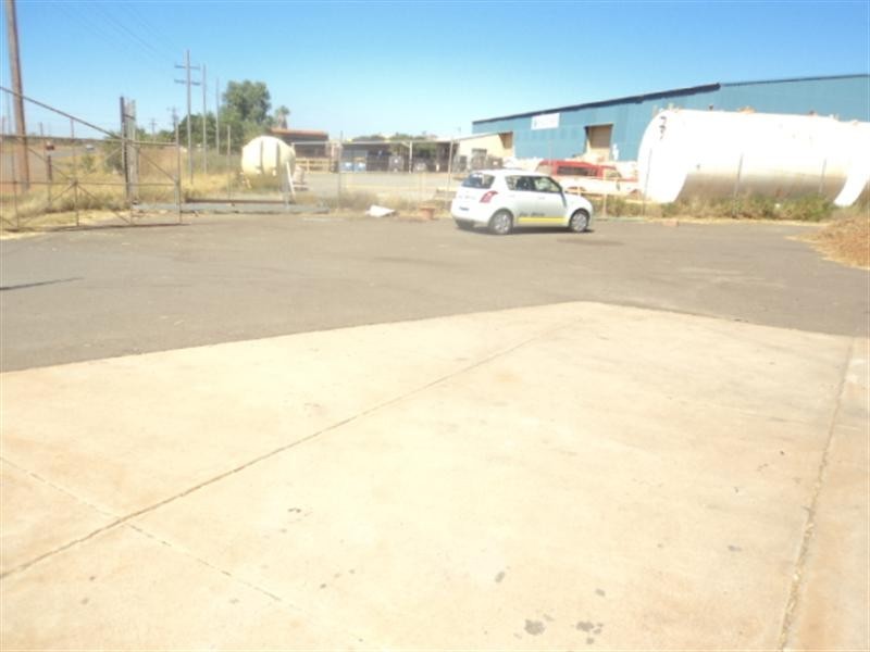 100 Mooligunn Road, Karratha Industrial Estate WA 6714