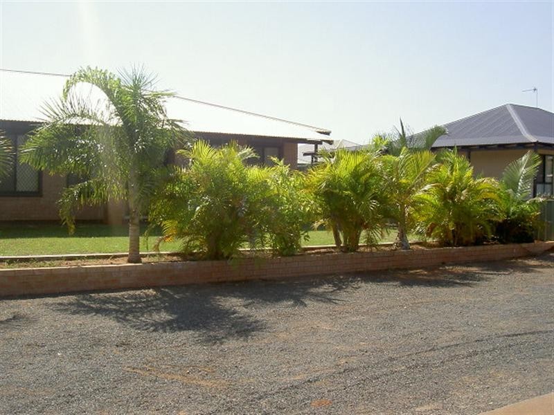 44 Campbell Crescent, Baynton WA 6714