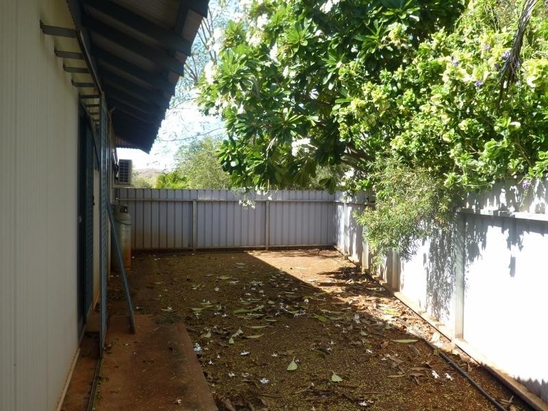 17 Stickney Way, Baynton WA 6714